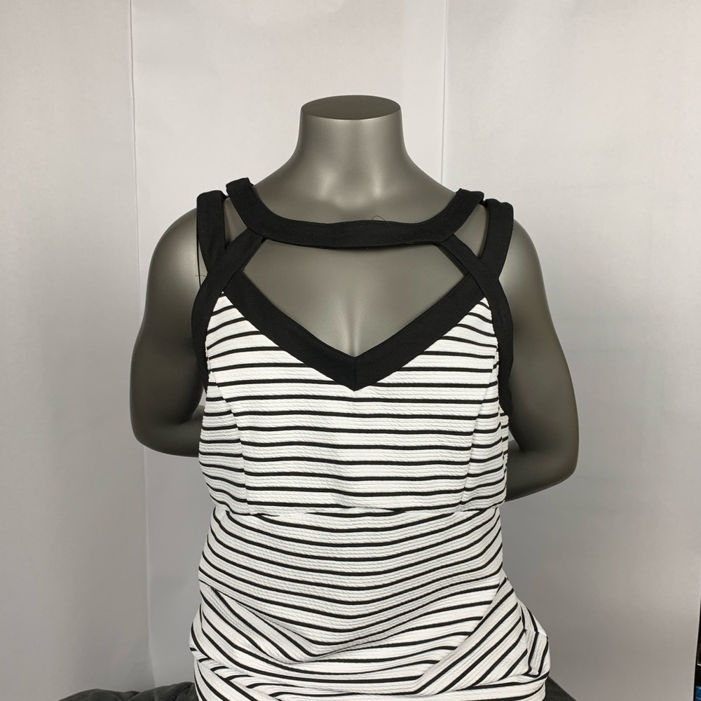 Torrid size 12 knee length dress